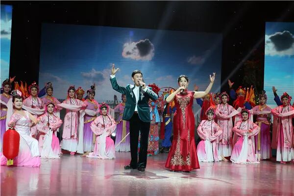 辽宁卫视主持人心悦_辽宁电视台节目主持人心悦_卫视辽宁人心悦主持人名单