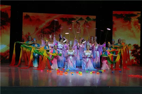 辽宁电视台节目主持人心悦_卫视辽宁人心悦主持人名单_辽宁卫视主持人心悦