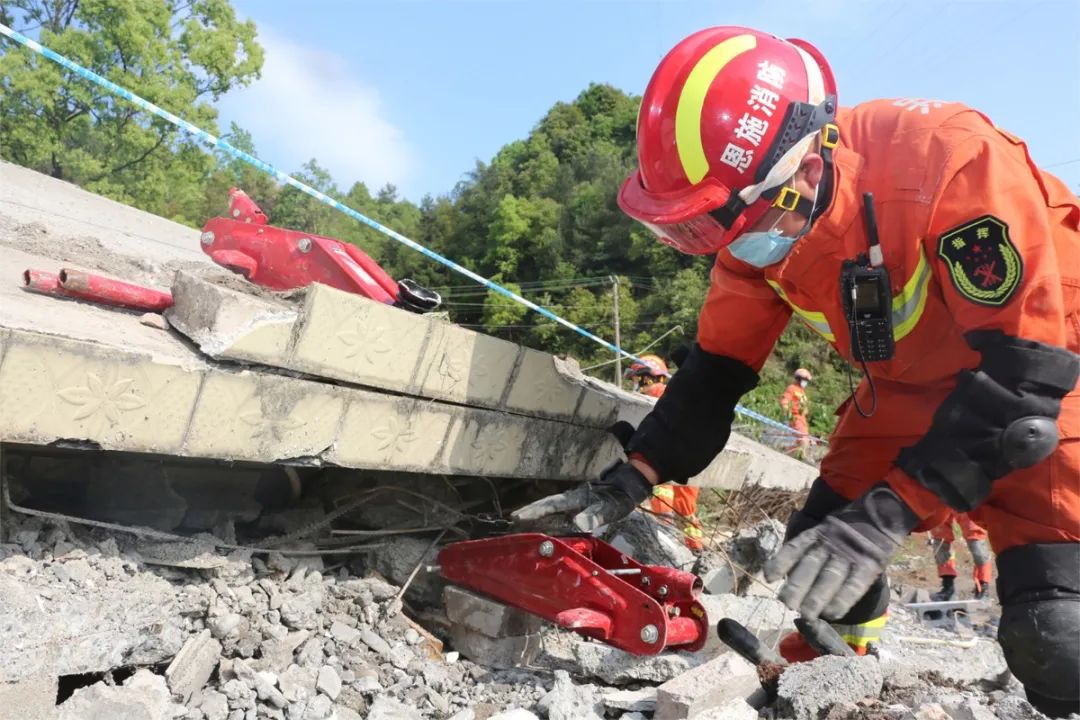 恩施地震