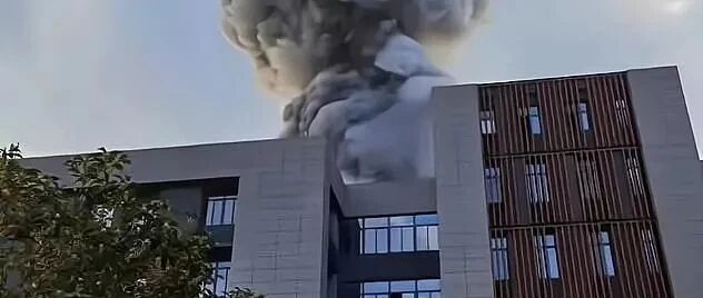 这所名校突发爆炸，大学生2死9伤触目惊心：那些嘲讽的人，没看到背后真相