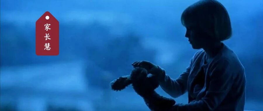 4岁女孩胸部发育，一查：性早熟！真相让人吃惊：竟和饮食无关！