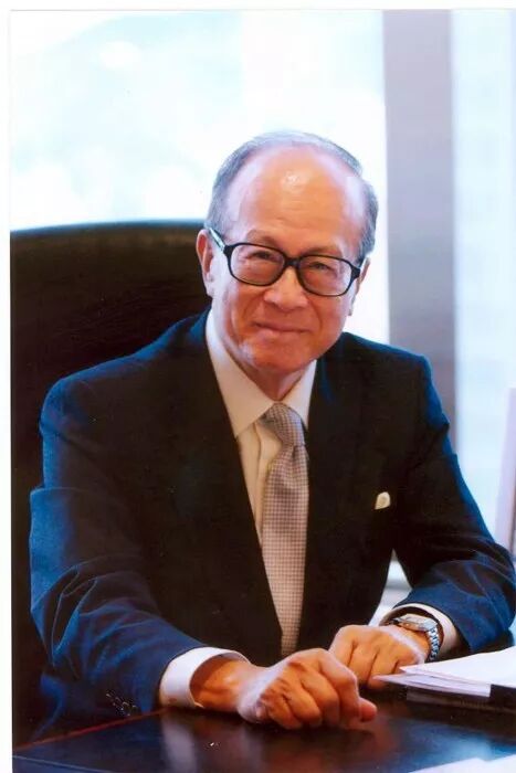 李嘉诚说：不想穷，就好好记住下面的话