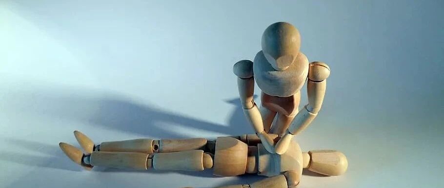 美女医生给女儿画的急救流程图，每个人都该看看！“孩子，你要这样救妈妈！