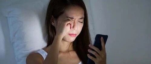【警惕】三名女大学生恐终身不孕！熬夜的危害比你想象得还要大
