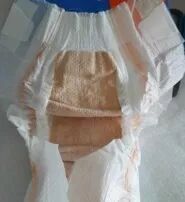 新生儿为什么戴眼罩你知道宝宝应该在什么情况下使用防蓝光纸尿裤和眼罩吗？_https://www.jmylbn.com_新闻资讯_第12张