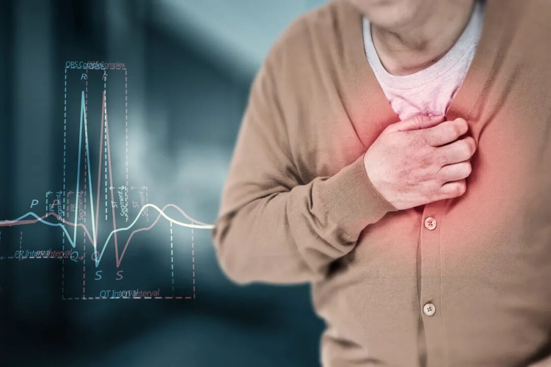 老人心慌,心悸?当心是被甲亢"盯"上了!_石屏县融媒体中心