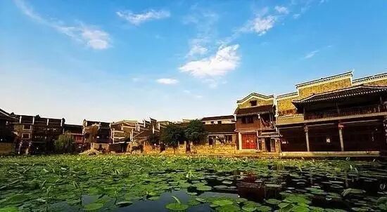 宜宾市区到蜀南竹海有多远_长沙市区到岳麓山多远_长沙市区到凤凰古城有多远