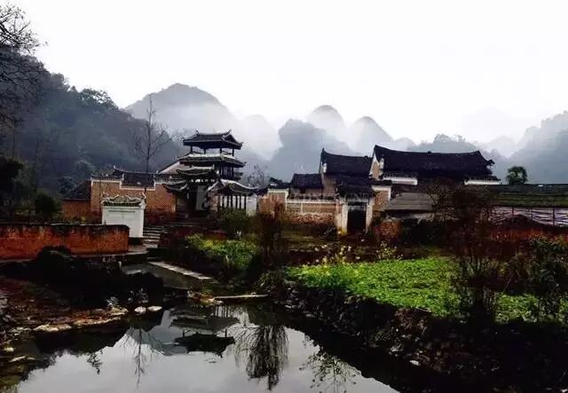 长沙市区到岳麓山多远_长沙市区到凤凰古城有多远_宜宾市区到蜀南竹海有多远