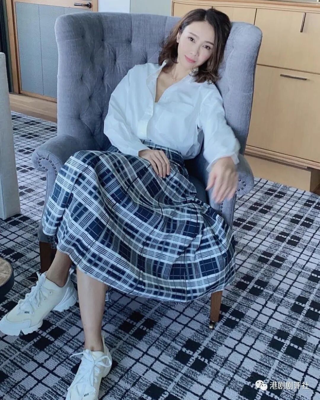 美人聚会 黎姿李嘉欣聚会晒合照超美 分享美丽秘诀 房产新闻
