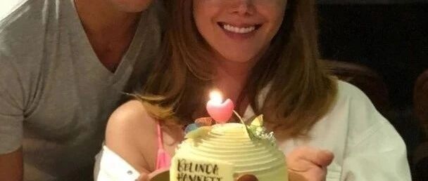 20年好友决裂!TVB男星与绯闻女友分开，去年已同居