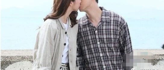 戏假情真？前港姐冠军传主动追求同剧男演员，男方还陪同上厕所