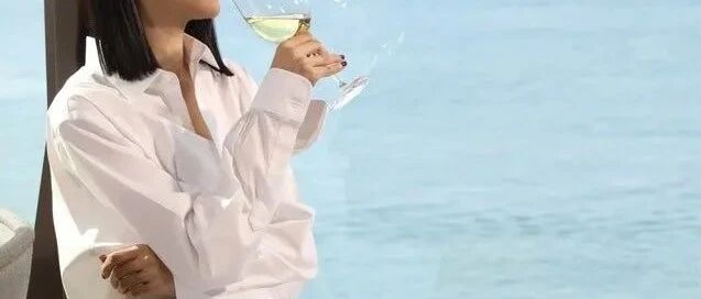 TVB小花被雪藏不稀奇，当家花旦一年没剧拍生活悠哉