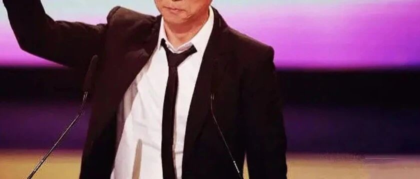 他是被TVB耽误的实力派歌手，一首歌曲红遍大街小巷