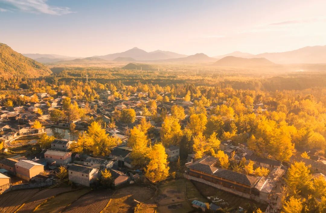 中国最适合退休后去的6个地方，50岁后一定要去一次！物价低，节奏慢