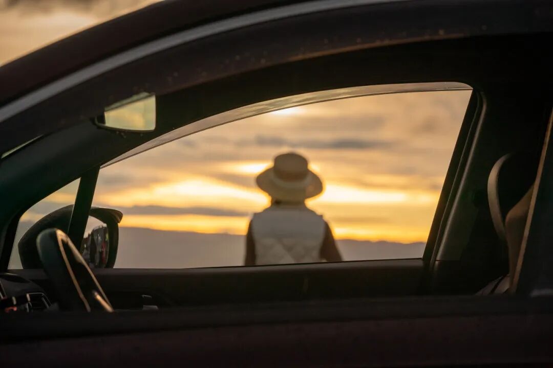 这才是中国7、8月最避暑的自驾路线，均温18℃，沿途人少景美！赶紧选一条出发吧