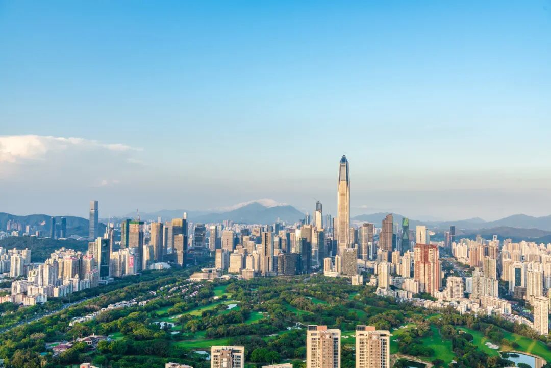 中国唯一没有“农村”的城市：无农民，40年前是小渔村！如今“富可敌国”，每年有500万人挤着来