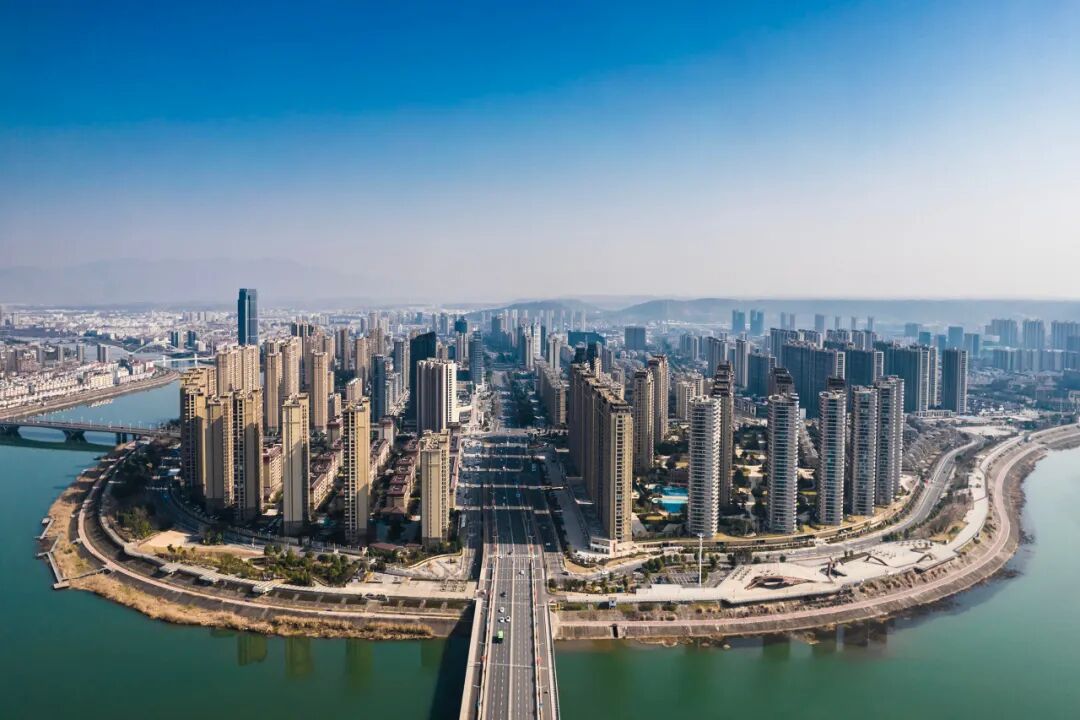 距杭州40min！它被评为全球美食NO.1小城，人均100连吃3天还能不重样，99%的人却都读错了名字！