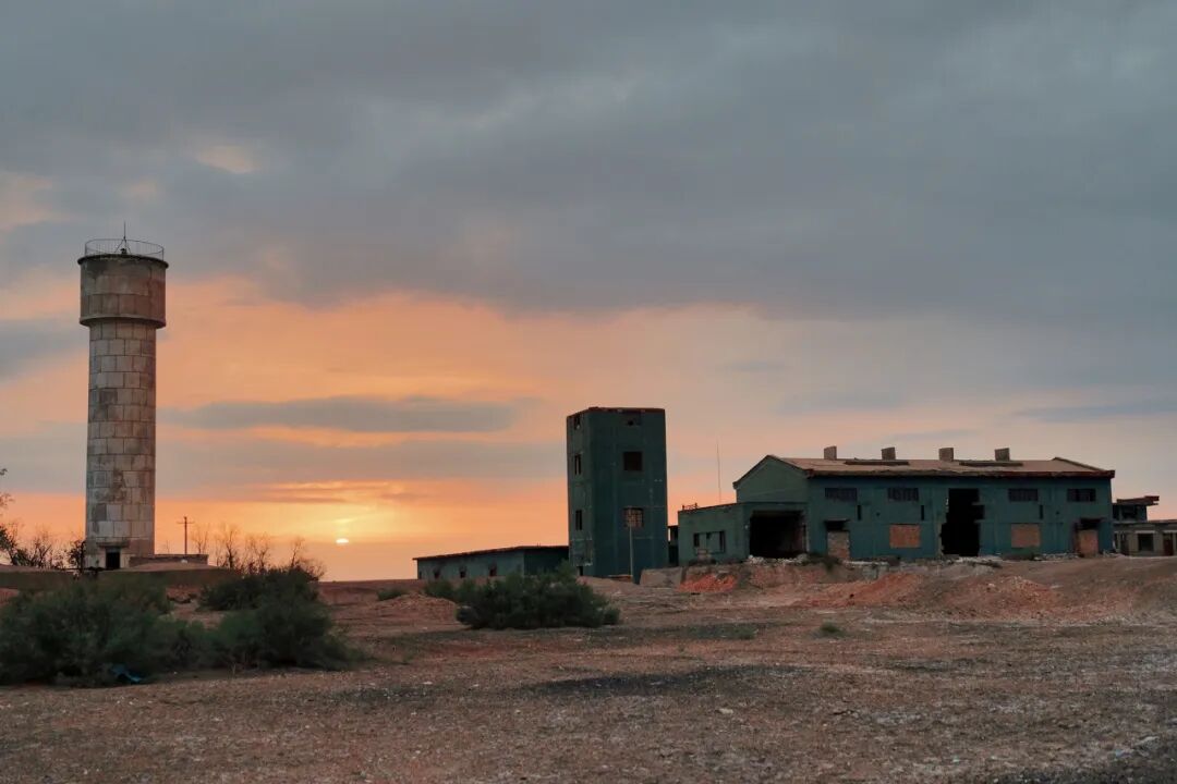 中国最便宜的地方：28元/平，2000元能买套房，全城只剩一个红绿灯，网友：白给也不要