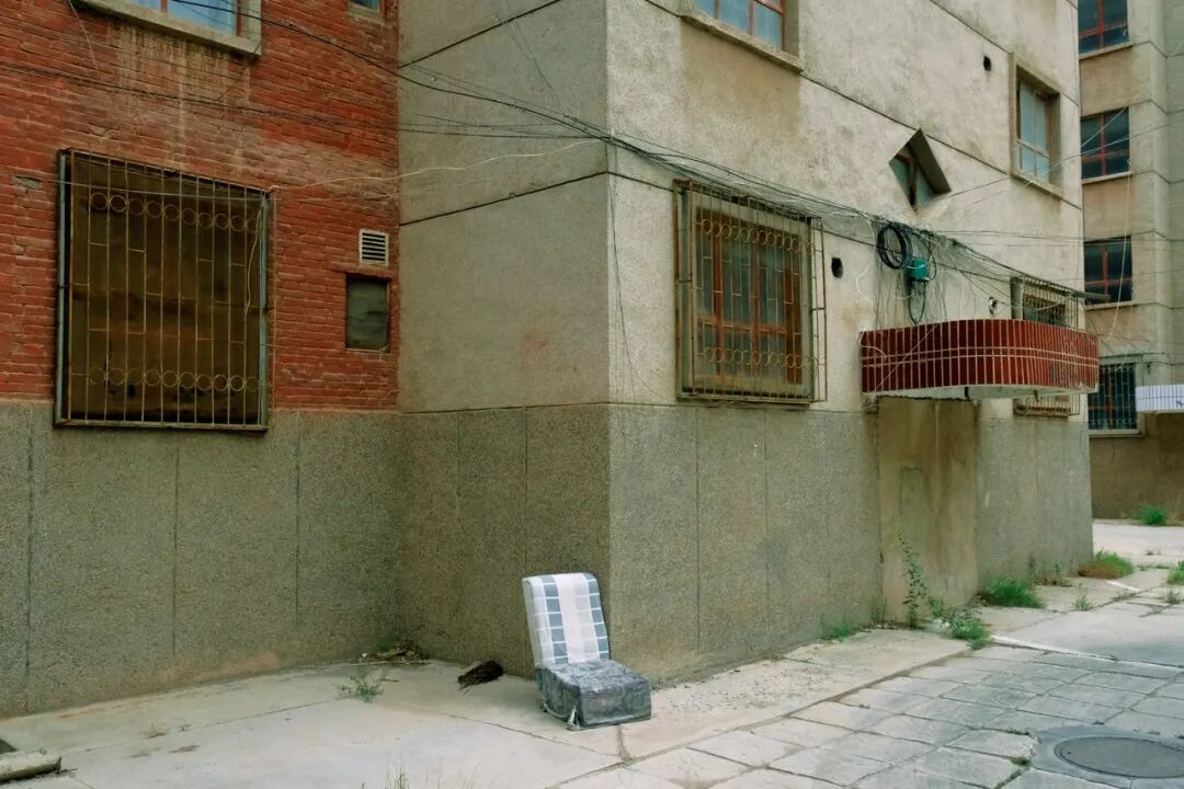 中国最便宜的地方：28元/平，2000元买套房，全城只剩一个红路灯，网友：白给也不要