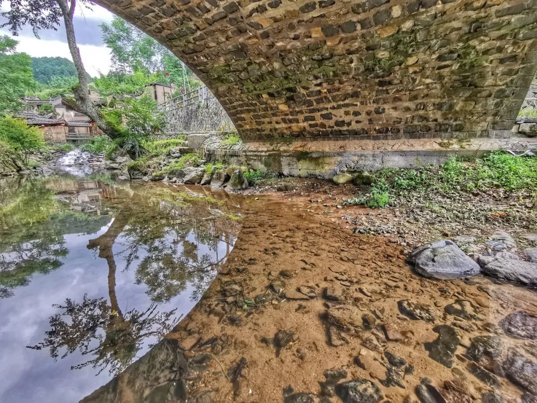 美过厦门，打败福州！这座被遗忘的小城，竟是“中国最美”，它凭什么？