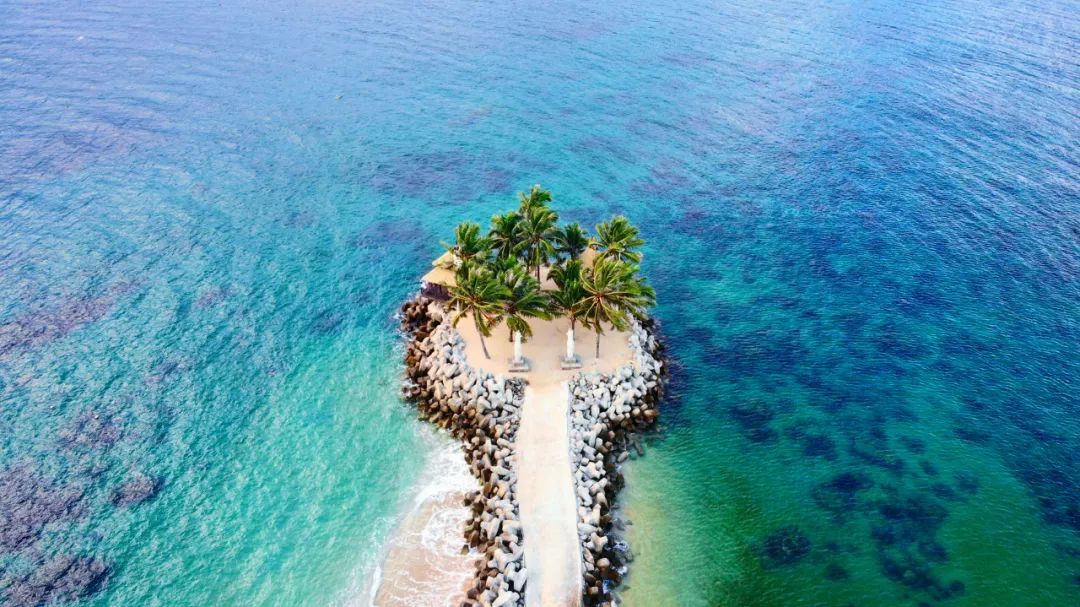 国内“避寒”天花板：游客不足三亚的1%，比万宁小众，被余华疯狂点赞，均温25℃，严重被低估了......