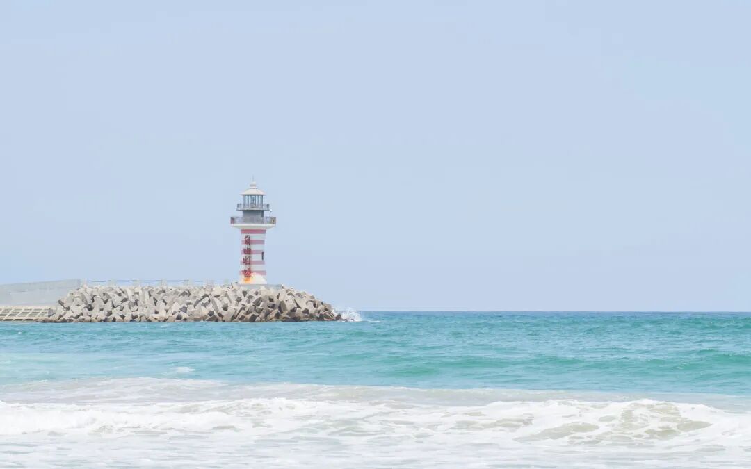 国内“避寒”天花板：游客不足三亚的1%，比万宁小众，被余华疯狂点赞，均温25℃，严重被低估了......