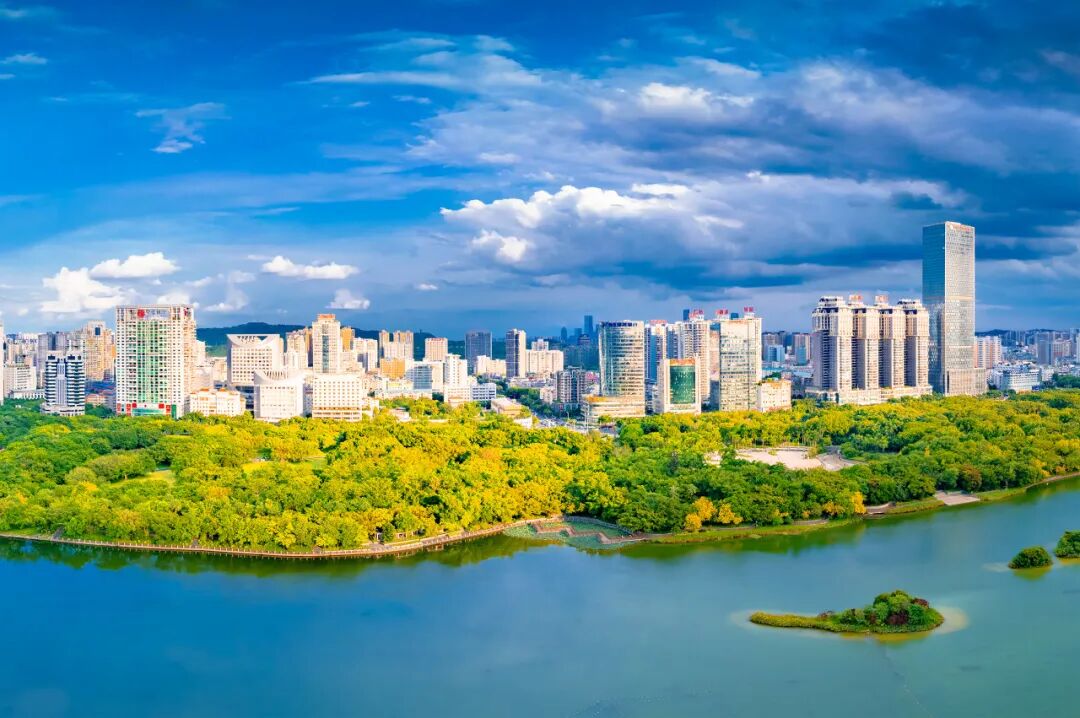 中国最“懒”的城市们：天天喝茶打麻将，美女遍地，绝不内卷！幸福感爆棚，美食众多，你来过几个？