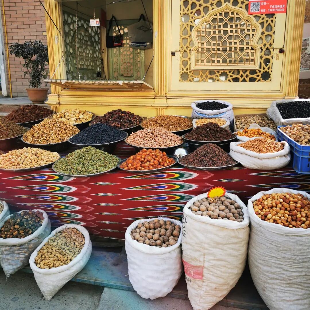 中国最“懒”的城市：睡到中午12点还嫌早！景色不输摩洛哥，满街美女，却被遗忘千年