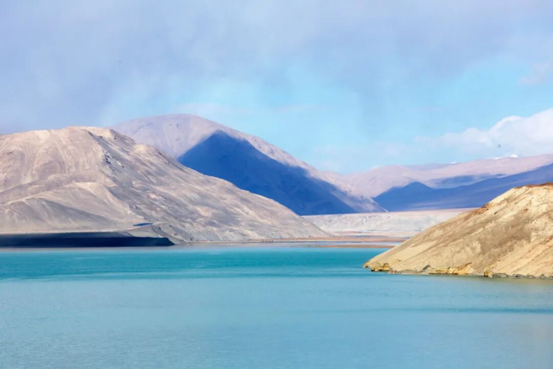 中国最“懒”的城市：睡到中午12点还嫌早！景色不输摩洛哥，满街美女，却被遗忘千年