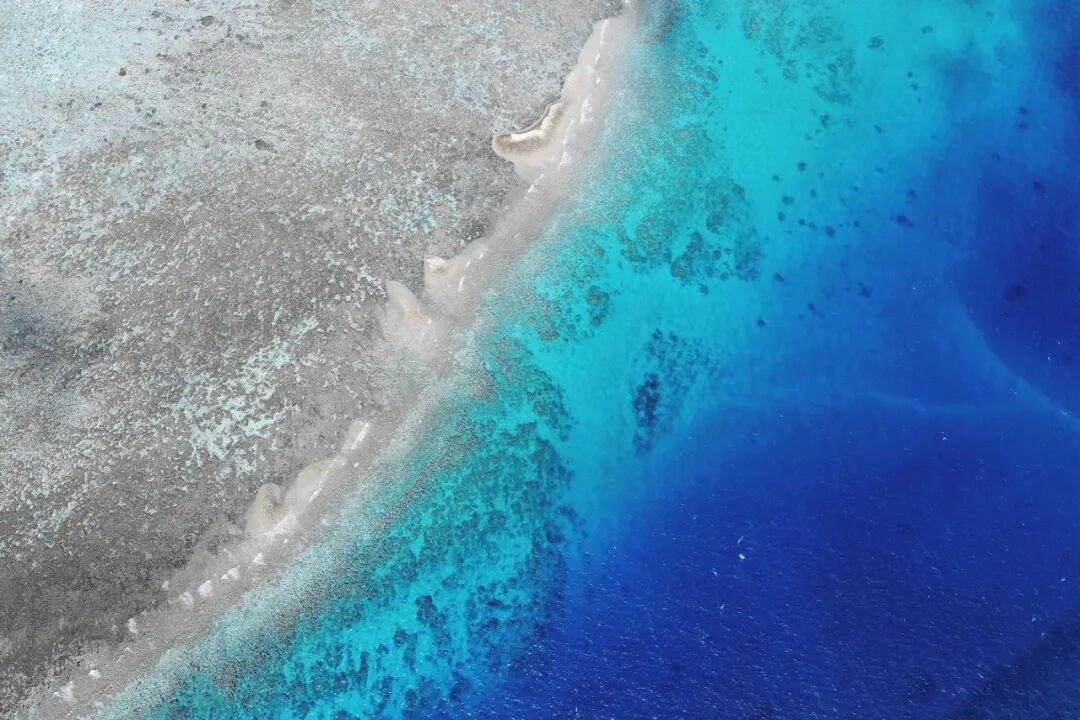 中国最霸气的城市：坐拥8个机场，却禁止外国人入内！什么都免费，不输马代，但只有0.01%的来过