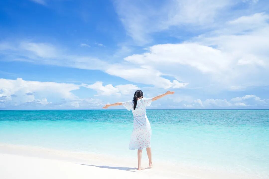 中国最霸气的城市：坐拥8个机场，却禁止外国人入内！什么都免费，不输马代，但只有0.01%的来过