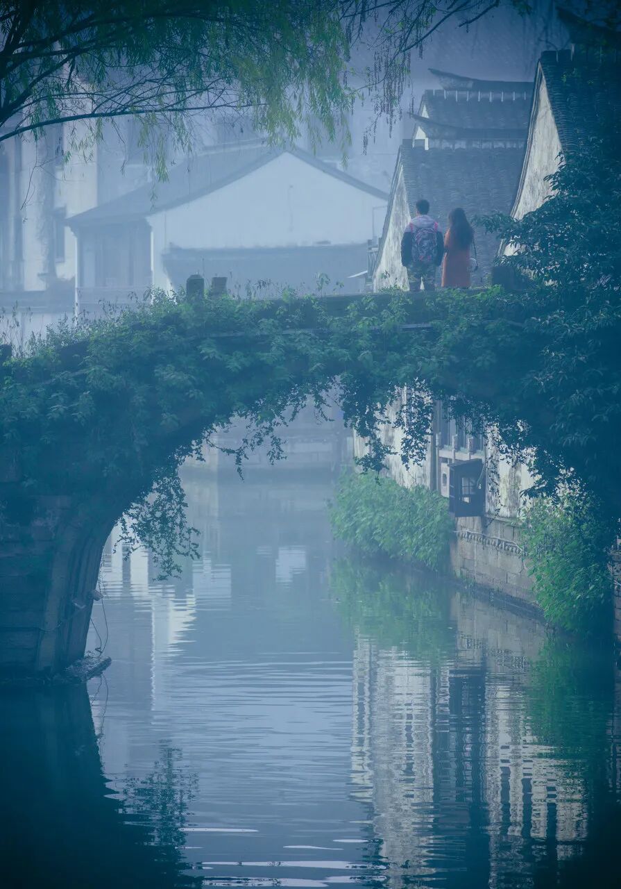 中国最“臭”的城市：臭晕游客，吃吐无数人！比柳州还“上头”，却让鲁迅表白！穷游必去，比苏杭更诗意