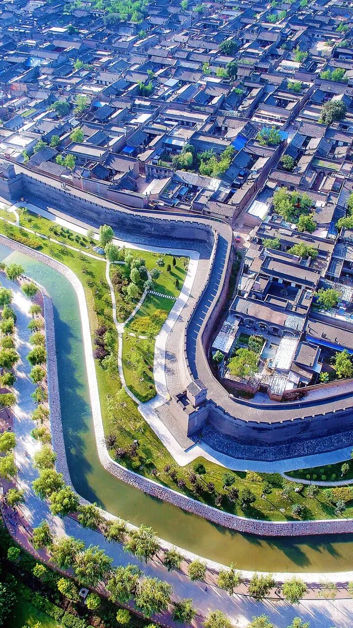 国内最适合穷游的6个城市，便宜又好玩！人均800，吃饱玩好，还都是此生必去......