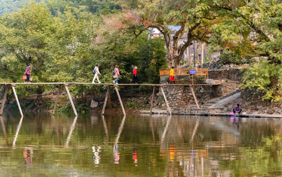 国内最适合穷游的6个城市，便宜又好玩！人均800，吃饱玩好，还都是此生必去......