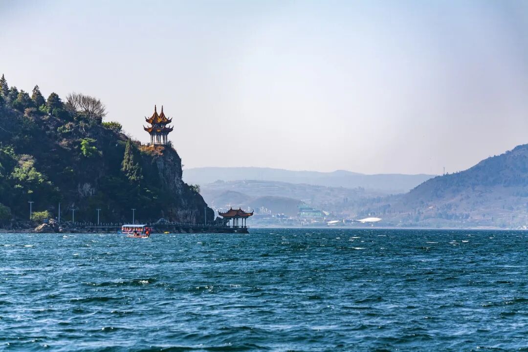 中国唯一以“香烟”命名的城市：烟比城市出名，李健为她写歌！比昆明安逸，高铁1h直达，竟鲜为人知