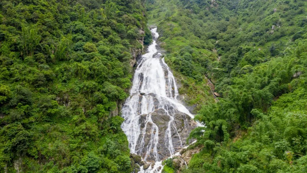 中国唯一以“香烟”命名的城市：烟比城市出名，李健为她写歌！比昆明安逸，高铁1h直达，竟鲜为人知