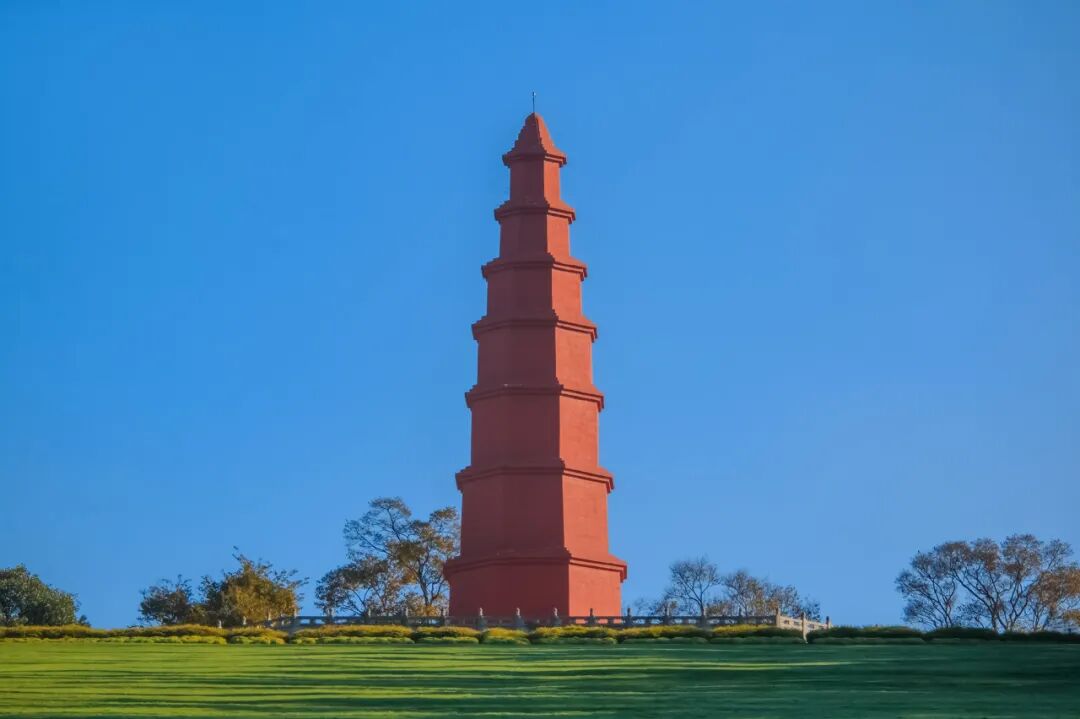 中国唯一以“香烟”命名的城市：烟比城市出名，李健为她写歌！比昆明安逸，高铁1h直达，竟鲜为人知