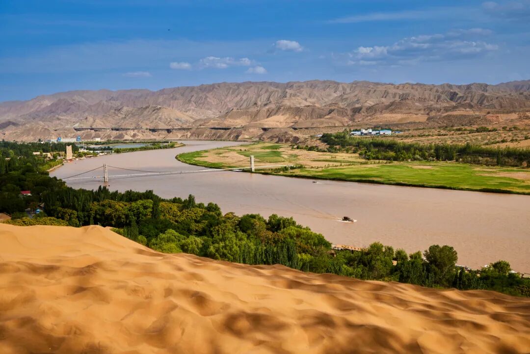 比喀什小众，比北非神秘，中国“摩洛哥”刷爆朋友圈！王维挚爱，1000+吃饱喝足，真的被低估太久了