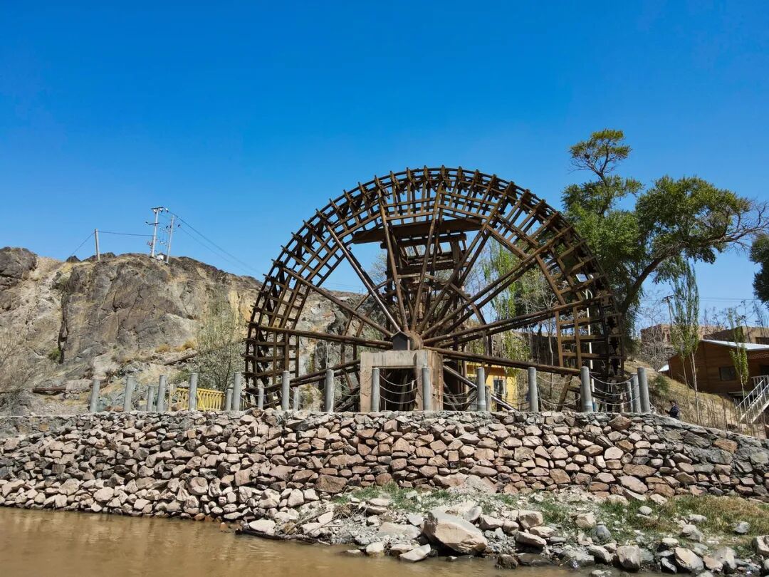 比喀什小众，比北非神秘，中国“摩洛哥”刷爆朋友圈！王维挚爱，1000+吃饱喝足，真的被低估太久了