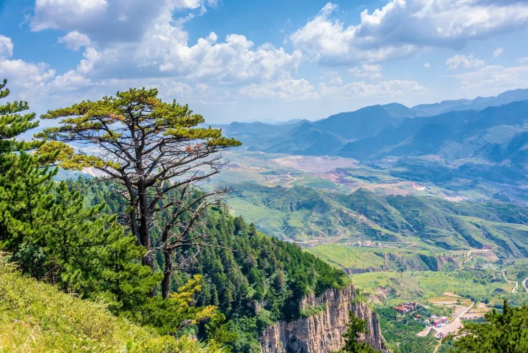 中国唯一“避暑”古都：比肩敦煌，比洛阳人少！夏天均温仅23℃，空调当摆设，人均500玩爽