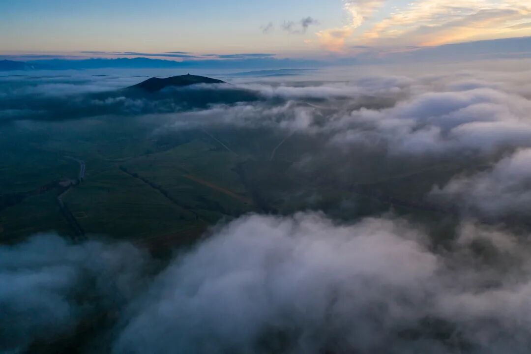 中国唯一“避暑”古都：比肩敦煌，比洛阳人少！夏天均温仅23℃，空调当摆设，人均500玩爽