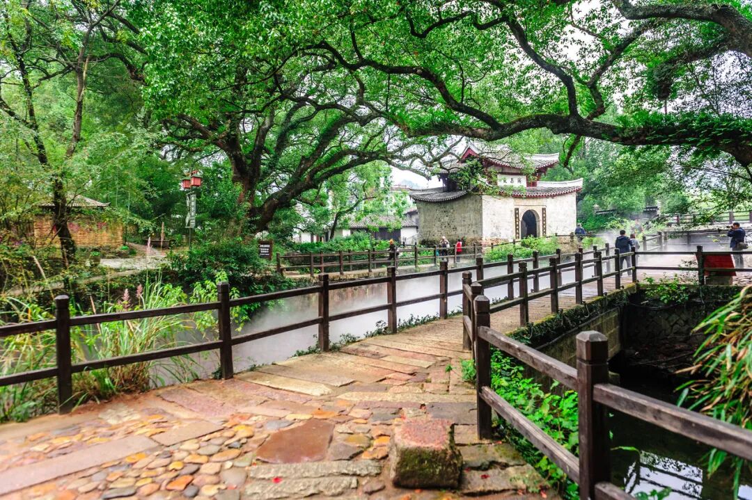 适合一个人去的8个小众古镇：不费钱，不需要攻略！1000元就能玩到爽，累了倦了，就来走一走