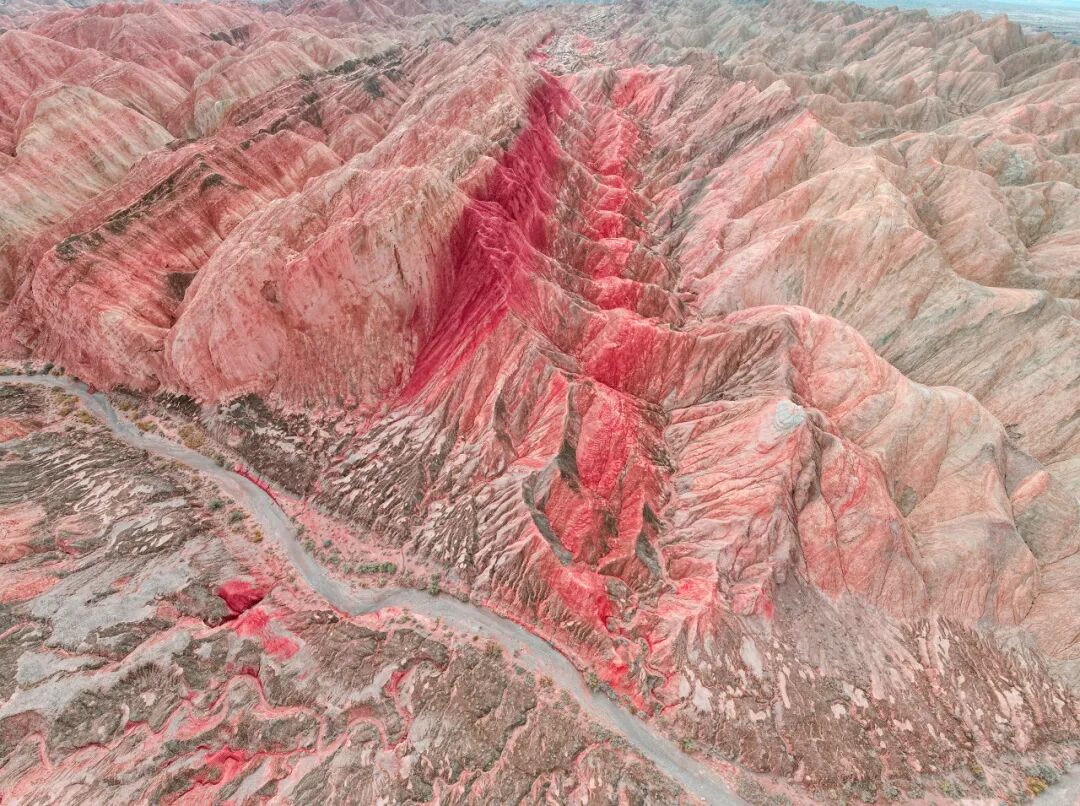 中国最便宜的地方：28元/平，2000元能买套房，全城只剩一个红绿灯，网友：白给也不要