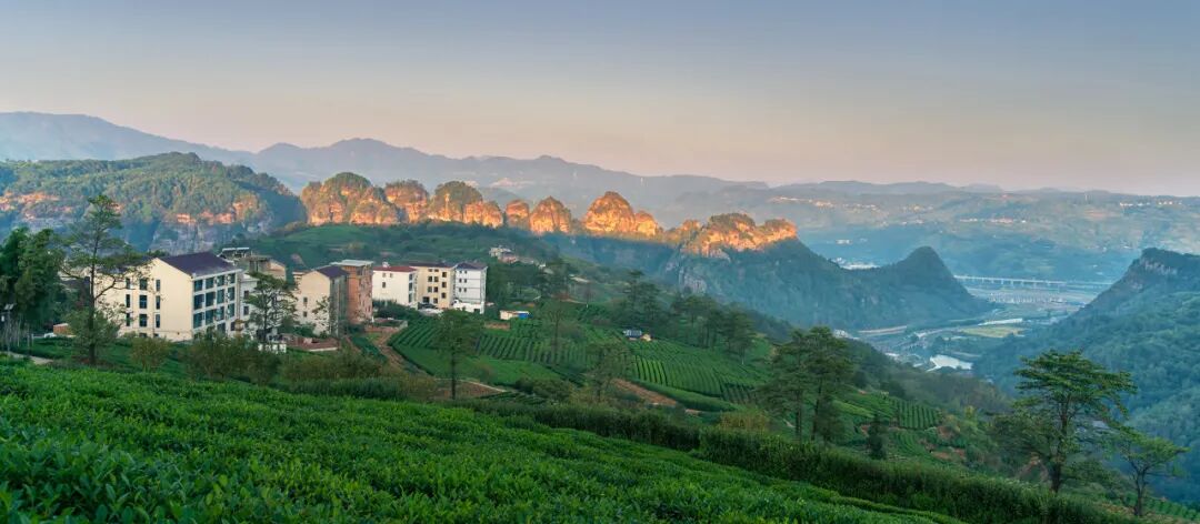 距杭州40min！它被评为全球美食NO.1小城，人均100连吃3天还能不重样，99%的人却都读错了名字！