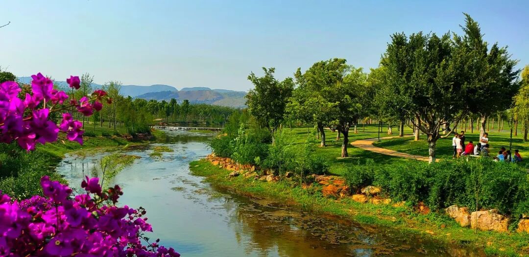 国内最适合“躺平”的城市：四季如春！房价不输鹤岗，6W买一套！5点下班，却有不少人逃离...