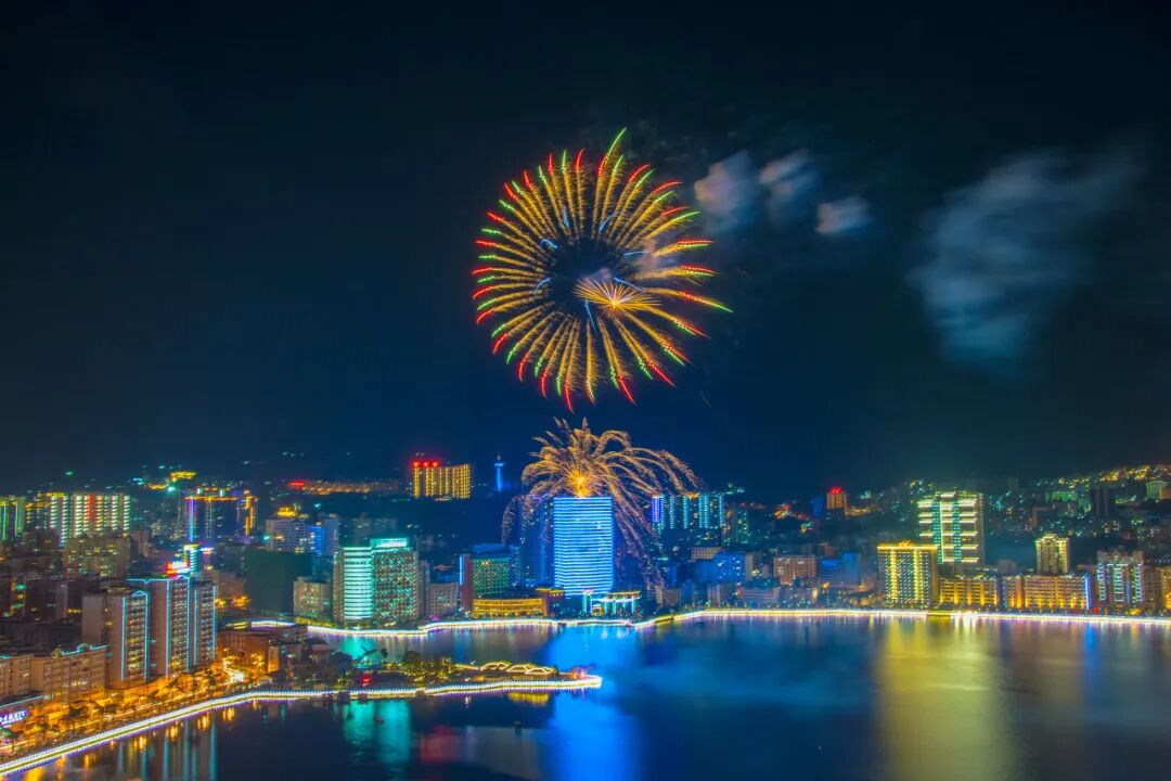 国内最适合“躺平”的城市：四季如春！房价不输鹤岗，6W买一套！5点下班，却有不少人逃离...