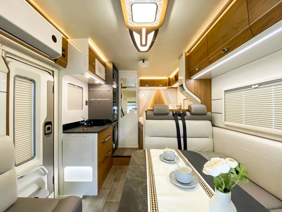 大驰智能房车 ▏【不到40万的房车】 大驰蛮牛e 系列房车解析 - 大驰