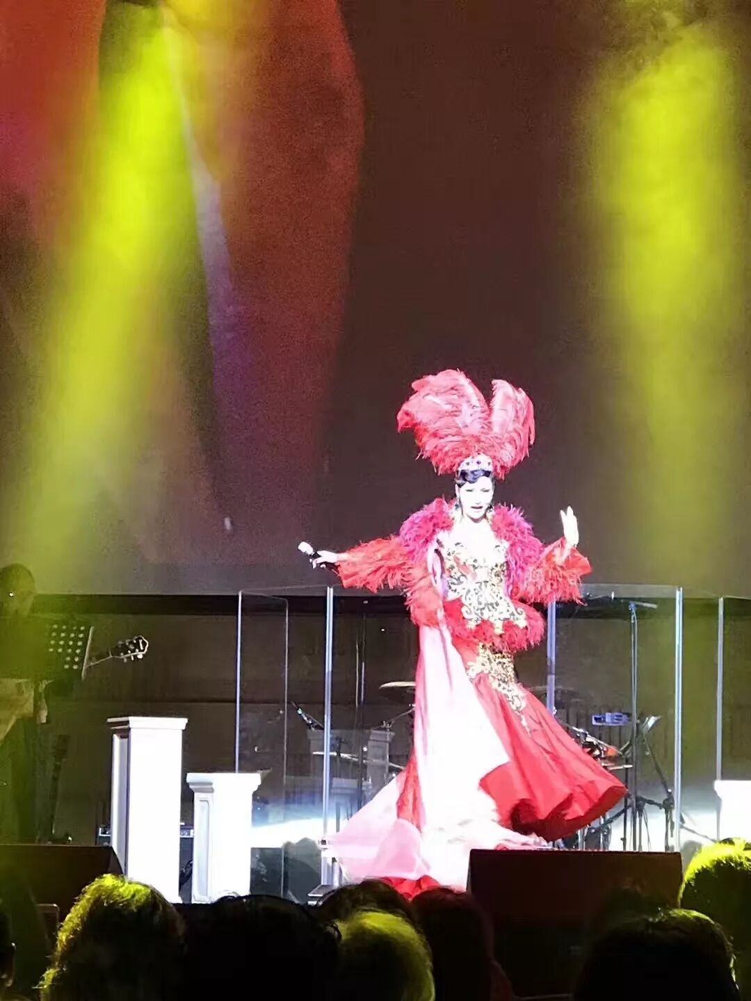 %name 大爱 · 美美澳洲华人歌后慈善演唱会圆满成功！