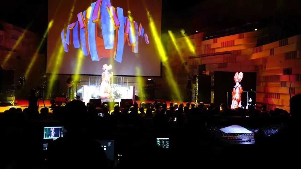 %name 大爱 · 美美澳洲华人歌后慈善演唱会圆满成功！