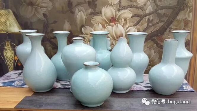 “冰裂纹”哥窑瓷器纹线和开片特征小知识你知道吗？